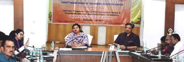 वित्त मंत्री ओपी चौधरी ने ई-ऑफिस के जरिए फाइलों के निष्पादन की सोशल मीडिया पर तस्वीर की शेयर वित्त मंत्री ओपी चौधरी ने ई-ऑफिस के जरिए फाइलों के निष्पादन की सोशल मीडिया पर तस्वीर की शेयर