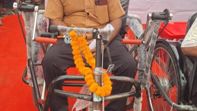 सुशासन तिहार में भावुक पल: मुख्यमंत्री से मिलकर बच्चों और अभिभावकों की आंखों में छलकी खुशी
