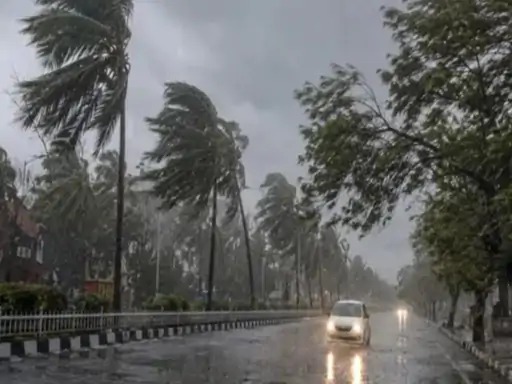 CG Weather Update: आज 50Km रफ्तार से चलेगी हवा:कई जिलों में गरज-चमक के साथ बारिश होगी, 5 दिन बदला रहेगा मौसम, मानसून की रफ्तार तेज होगी