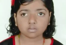 Raipur News: साल की सुमना विदा होकर भी दे गई जिंदगियां: अंगदान से 2 मरीजों को मिला नया जीवन, गार्ड ऑफ ऑनर देकर दी गई श्रद्धांजलि Raipur News: साल की सुमना विदा होकर भी दे गई जिंदगियां: अंगदान से 2 मरीजों को मिला नया जीवन, गार्ड ऑफ ऑनर देकर दी गई श्रद्धांजलि