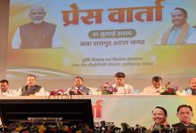 खाद की कालाबाजारी पर सख्ती : कृषि मंत्री नेताम ने कहा- 472 जगहों पर हुई कार्रवाई, 68 हजार बोरी खाद जब्त, 11 लोगों पर FIR