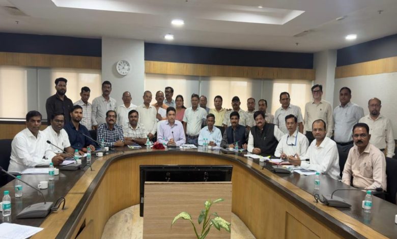 सरकारी कर्मचारियों के लिए कैशलेस चिकित्सा योजना की तैयारी तेज, मंत्रालय कर्मचारी संघ ने दिए महत्वपूर्ण सुझाव