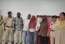 नाबालिग से 3 साल तक रेप, 2 बार प्रेग्नेंट हुई:दवा खिलाकर अबॉर्शन कराया; दूसरी बार शादीशुदा बताकर कराई डिलीवरी, फिर नवजात को बेचा नाबालिग से 3 साल तक रेप, 2 बार प्रेग्नेंट हुई:दवा खिलाकर अबॉर्शन कराया; दूसरी बार शादीशुदा बताकर कराई डिलीवरी, फिर नवजात को बेचा