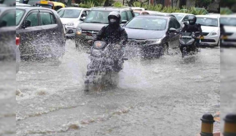 छत्तीसगढ़ में फिर जमकर बरसेंगे बादल! मौसम विभाग ने 25 से अधिक जिलों में अलर्ट किया जारी छत्तीसगढ़ में फिर जमकर बरसेंगे बादल! मौसम विभाग ने 25 से अधिक जिलों में अलर्ट किया जारी