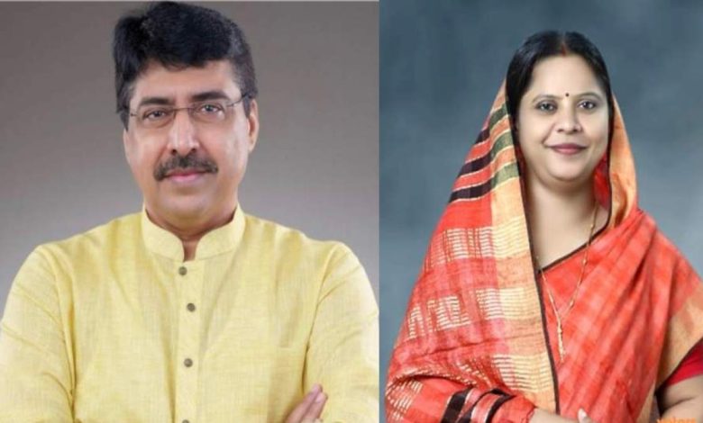 CG News: नितिन नबीन की नई टीम में छत्तीसगढ़ को मिली जगह, रूप कुमारी चौधरी महिला मोर्चा की राष्ट्रीय अध्यक्ष तो दीपक महस्के को सोशल मीडिया की कमान… CG News: नितिन नबीन की नई टीम में छत्तीसगढ़ को मिली जगह, रूप कुमारी चौधरी महिला मोर्चा की राष्ट्रीय अध्यक्ष तो दीपक महस्के को सोशल मीडिया की कमान…