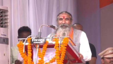 सांसद भोजराज नाग ने कहा- CM कार्यक्रम में पहुंचे इसलिए नींबू काटकर बारिश को रोक दिया