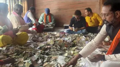 8 महीने बाद खुली मां दंतेश्वरी मंदिर की 11 दान-पेटियां:21.62 लाख कैश मिले, सोने-चांदी के आभूषण और मन्नत के पत्र भी निकले