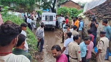 जहरीली शराब से पिता-बेटा समेत 22 मौतें; 112 की हालत बिगड़ी, 10 गिरफ्तार जहरीली शराब से पिता-बेटा समेत 22 मौतें; 112 की हालत बिगड़ी, 10 गिरफ्तार
