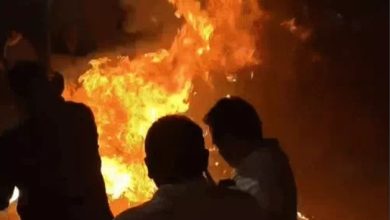 कांग्रेसियों ने फूंका PM मोदी का पुतला, आरक्षक झुलसा:भिलाई में जन्मदिन पर प्रदर्शन के दौरान पुलिस से झूमा-झटकी, अज्ञात कार्यकर्ताओं पर केस
