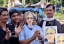 छत्तीसगढ़ में कांग्रेसियों-पुलिस के बीच झूमाझटकी:कलेक्ट्रेट का घेराव, काले कपड़ों में रैली, बैरिकेड्स तोड़े, भूपेश बोले- इस्तीफा दें ज्ञानेश कुमार