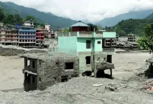 नेपाल बाढ़ में कैसे बचा 40 साल पुराना ‘हरा घर’:मालिक बोला- नींव मजबूत बनाई, नदी किनारे घर था इसलिए ज्यादा ध्यान दिया था