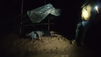 बाइक की टक्कर से 2 युवकों की मौत:तेज बारिश के बीच आमने-सामने से भिड़ी बाइक, दो लोगों की हालत गंभीर हालत