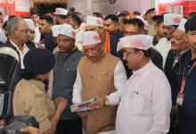 सड़क सुरक्षा अभियान में CM साय की पहल:रायपुर पुलिस के नए प्रयासों की ली जानकारी, ट्रैफिक हैकथॉन की तारीफ की