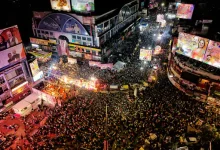 रायपुर गणेश विसर्जन झांकी, होटल का छज्जा गिरा:एंबुलेंस फंसी, DJ की तेज आवाज पर नाचते रहे लोग, नाग लोक-नरक में सजा की थीम