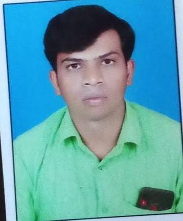 करंट से कोटवार की मौत, 5 दिन बाद मरम्मत करने पहुंचे कर्मचारी, खेत में मिला युवक का शव करंट से कोटवार की मौत, 5 दिन बाद मरम्मत करने पहुंचे कर्मचारी, खेत में मिला युवक का शव
