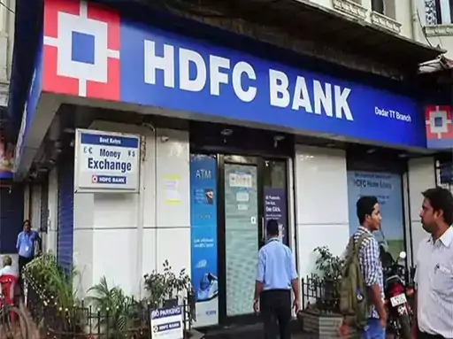 HDFC बैंक का मुनाफा 4.7% बढ़कर ₹19,510 करोड़:दूसरी तिमाही में नेट इंटरेस्ट इनकम 9.7% बढ़ी; एसेट क्वालिटी सुधरी, एडवांस-डिपॉजिट में डबल डिजिट ग्रोथ HDFC बैंक का मुनाफा 4.7% बढ़कर ₹19,510 करोड़:दूसरी तिमाही में नेट इंटरेस्ट इनकम 9.7% बढ़ी; एसेट क्वालिटी सुधरी, एडवांस-डिपॉजिट में डबल डिजिट ग्रोथ