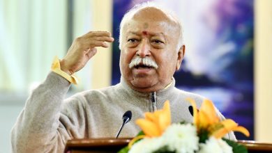 भागवत बोले- धर्म संकट में आया तो देश खामियाजा भुगतेगा:धर्म और राष्ट्र अलग-अलग नहीं, दोनों एक-दूसरे पर निर्भर भागवत बोले- धर्म संकट में आया तो देश खामियाजा भुगतेगा:धर्म और राष्ट्र अलग-अलग नहीं, दोनों एक-दूसरे पर निर्भर